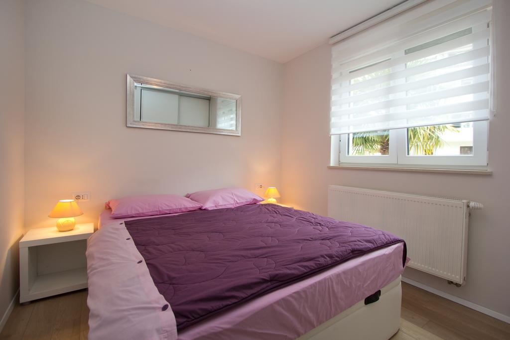 פורץ Apartments Adria מראה חיצוני תמונה